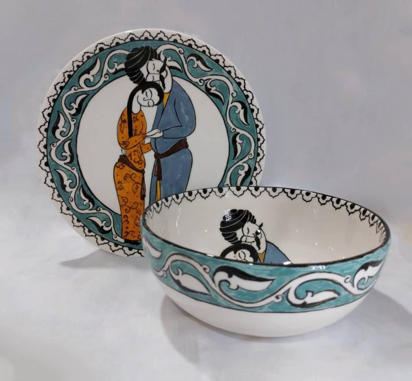 Loving couple bowl and plate